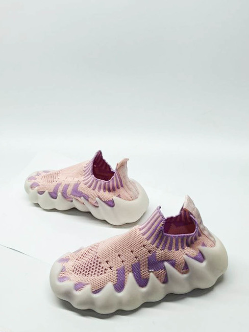 Кроссовки изики для девочек (28-29)